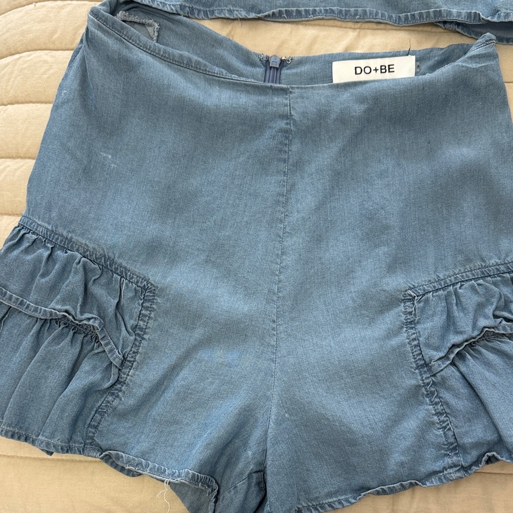 DO+BE Women's Denim Blue High Waist Ruffle Shorts